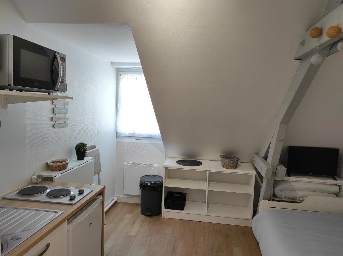 Angers Studio Idealement Situe : 2M Gare, 4M Centre Ville Buitenkant foto